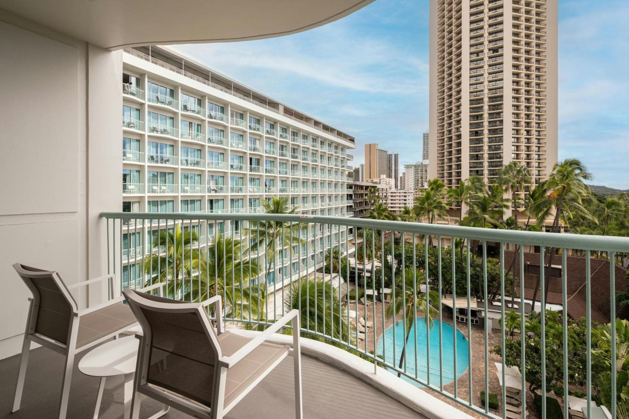 Sheraton Princess Kaiulani Waikiki Beach Honolulu Exterior photo
